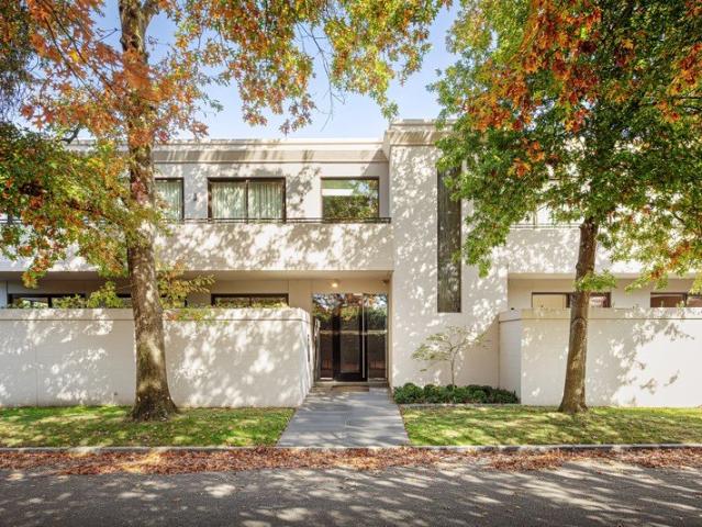 Apartment for sale in Camerons Creek, Victoria