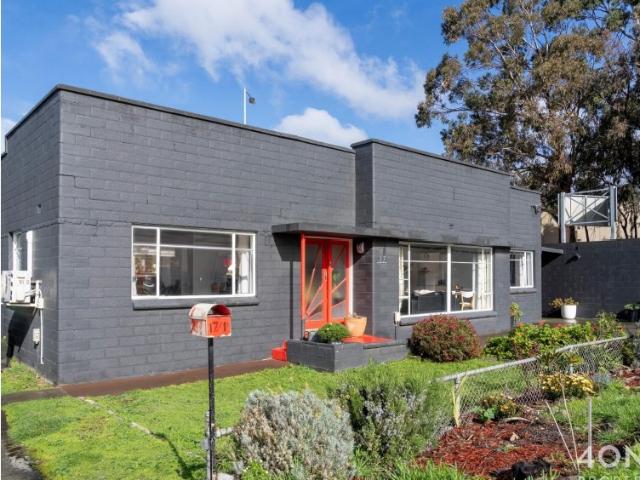 House for sale in Glenorchy