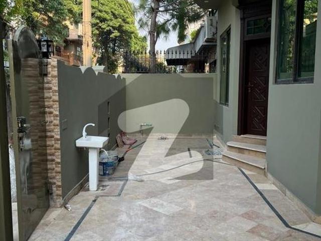House for sale in تحصیل گوجرانوالہ شہر, گوجرانوالہ ڈویژن