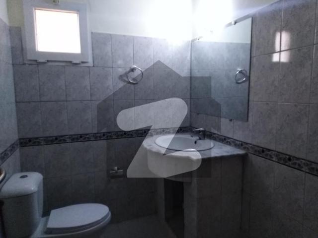 Apartment for rent in 8 ڈی ایچ اے فیز, کراچی ڈویژن