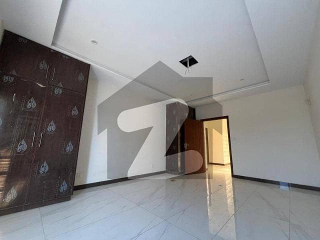Apartment for sale in Multan, Islamabad Capital Territory