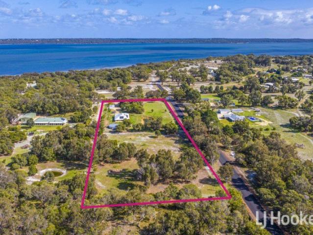 House for sale in Birchmont, Western Australia