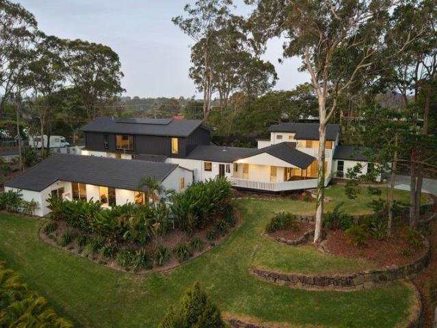 House for sale in Ashmore City, Queensland