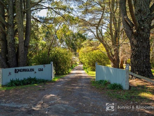 Cottage for sale in Beechworth, Victoria