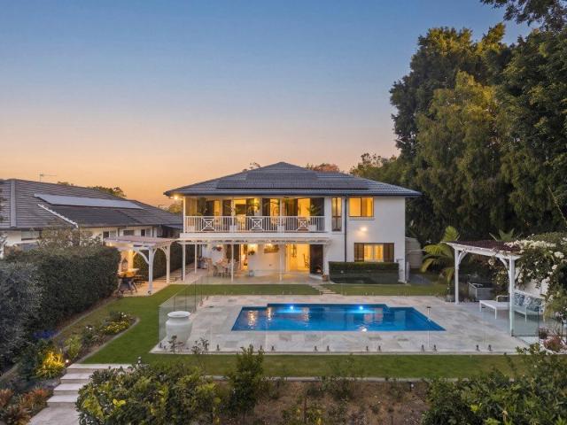 House for sale in River Cove, Gold Coast City