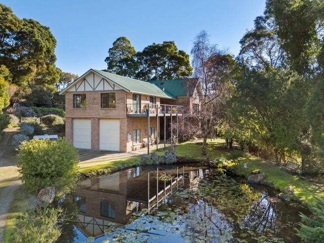 House for sale in Eaglehawk Neck, Tasmania