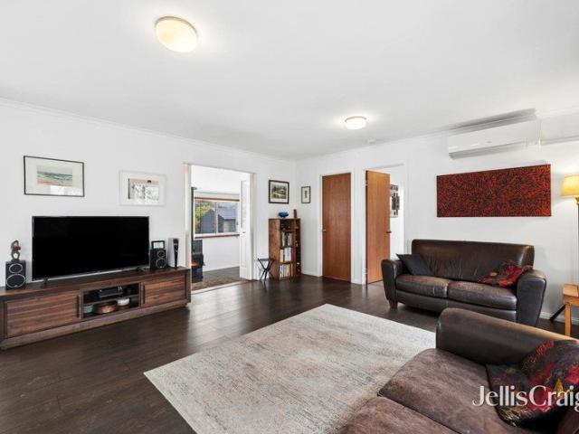 House for sale in Glenlyon, Victoria