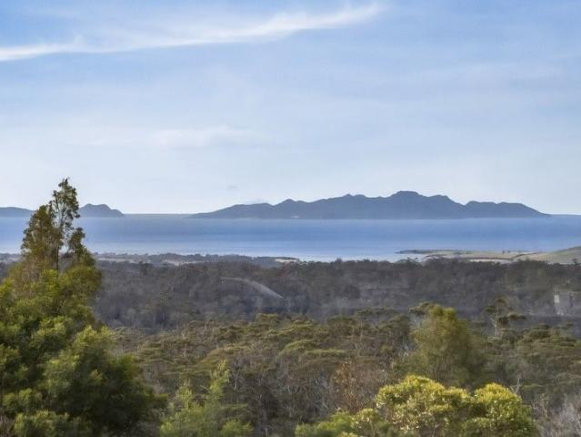 House for sale in Tooms Lake, Tasmania