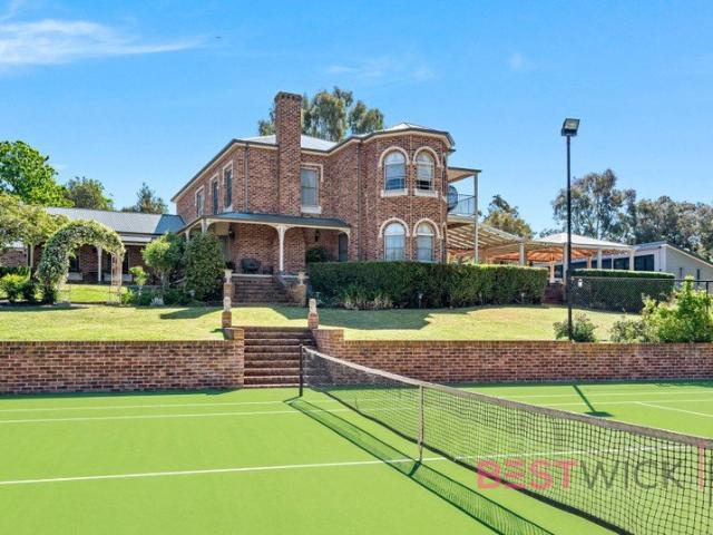 House for sale in Bathurst, New South Wales