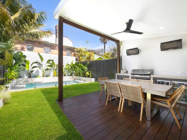 House for sale in Six Ways, Sydney