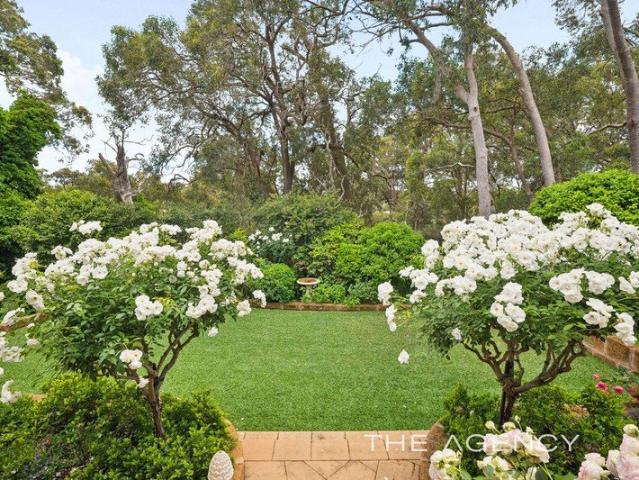 House for sale in Gooseberry Hill, City Of Kalamunda