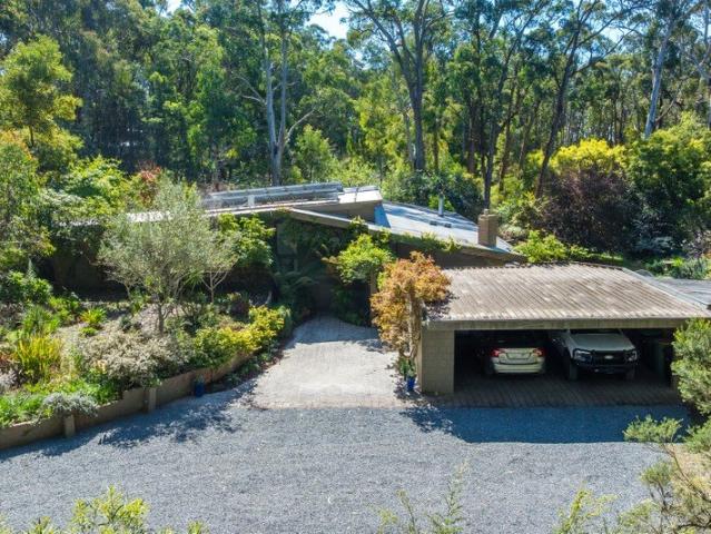 House for sale in Woodend, Shire of Macedon Ranges