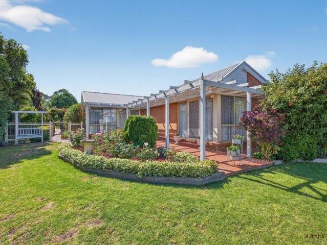 House for sale in Bairnsdale, Victoria