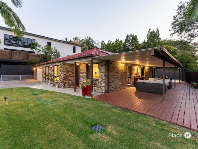 House for sale in Carindale, Greater Brisbane
