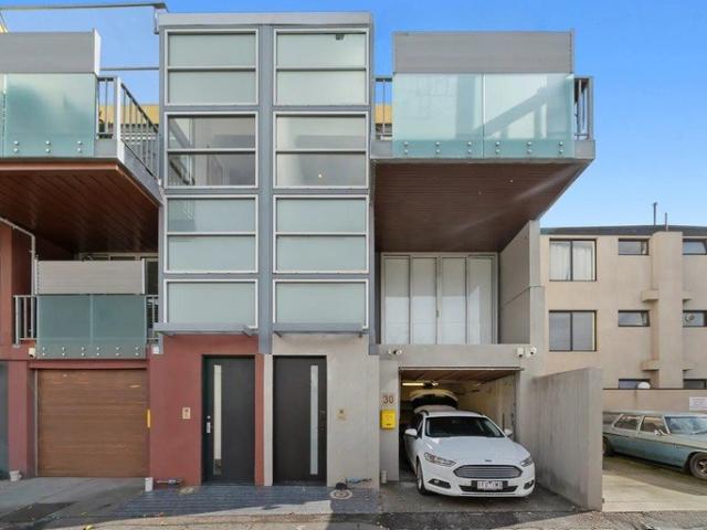 Townhouse for rent in Camerons Creek, Victoria
