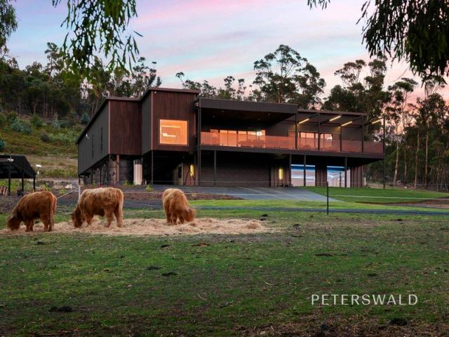 House for sale in Cherry Tree Rise, Hobart
