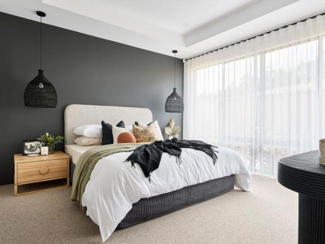 Cottage for sale in Mandogalup, Western Australia