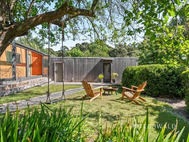 House for sale in Oyster Cove, Tasmania