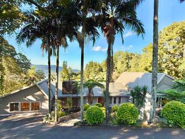 House for sale in Hilton