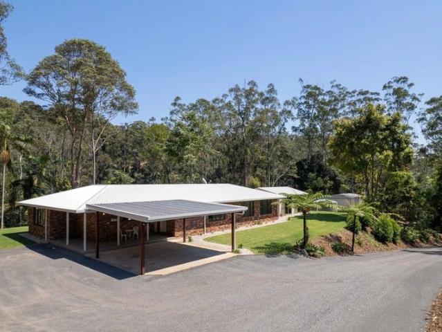 Cottage for sale in Ridgewood, Queensland