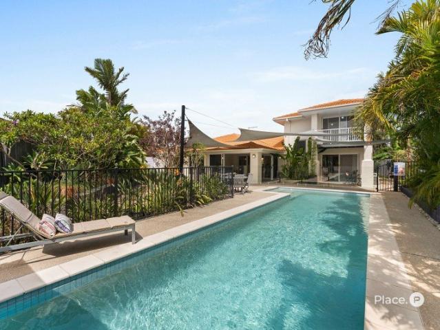 House for sale in Carindale, Greater Brisbane