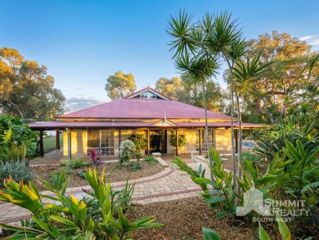 House for sale in Leschenault, Western Australia