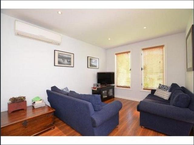 Townhouse for rent in Camerons Creek, Victoria