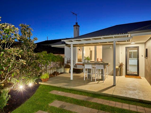 House for sale in Applecross, Western Australia