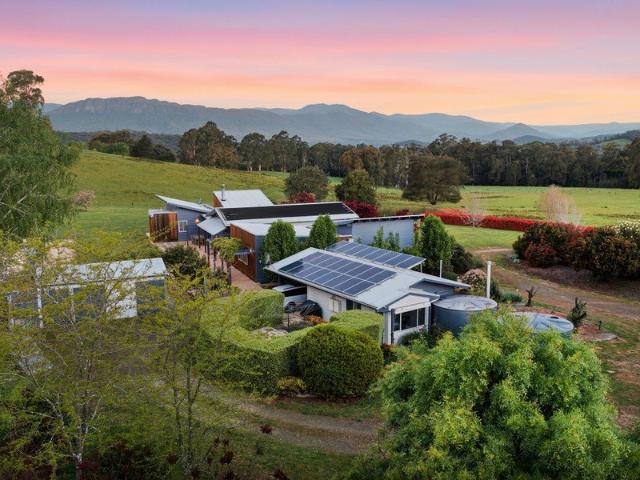 Cottage for sale in Taggerty, Shire of Murrindindi