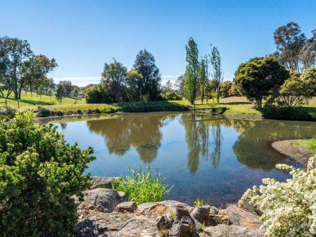 Cottage for sale in Ettamogah, Albury