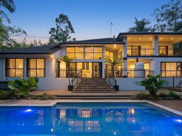 Cottage for sale in Fernbrook, Queensland