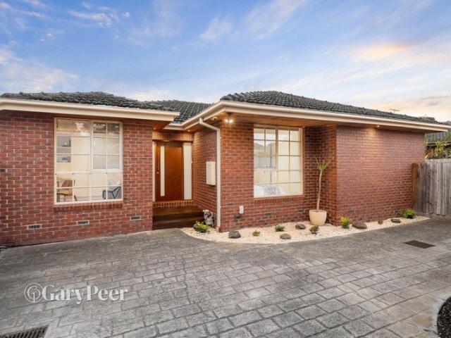 Apartment for sale in Caulfield South, Melbourne