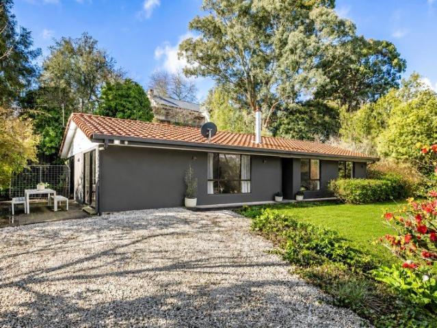 House for sale in Stirling, South Australia