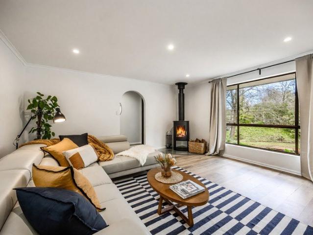 House for sale in Stirling, Adelaide Hills Council