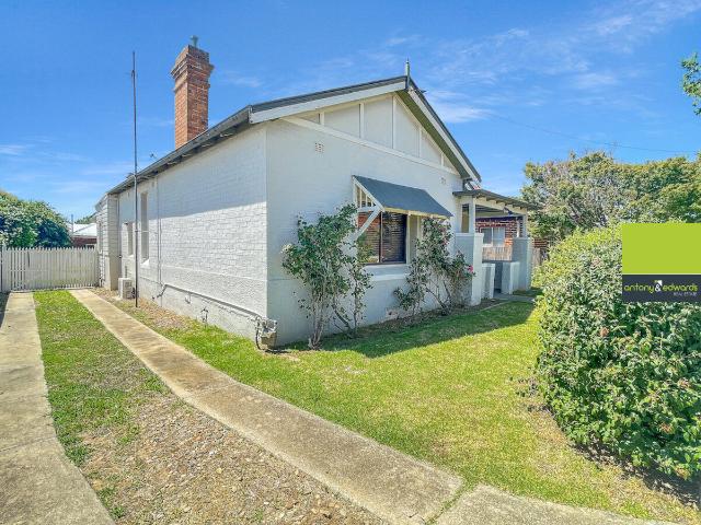 House for sale in Brisbane Grove, New South Wales
