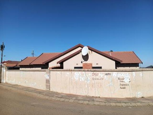 House for sale in Diepkloof House for sale in Diepkloof