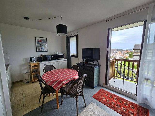 Studio location à Les Granges du Clos, Courseulles-sur-Mer