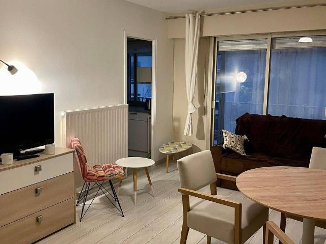 Studio location à Pont Dulys, Antibes