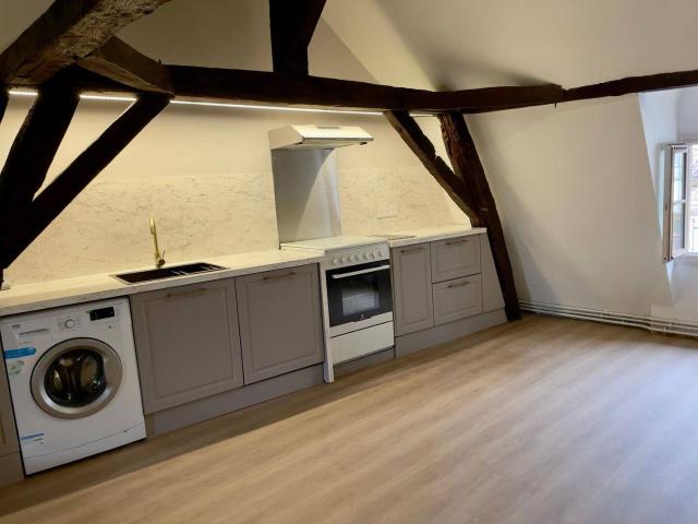 Appartement location à Saint-Julien-d'Eymet, Saint-Julien-Innocence-Eulalie