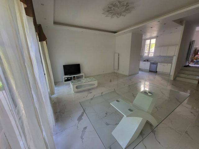 Maison location à Saint-Ouen-l'Aumône, Val-d'Oise