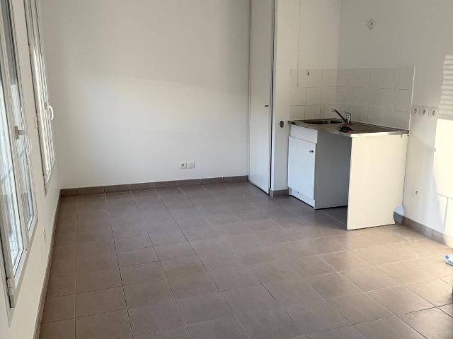 Studio location à Dammartin-en-Goële, Seine-et-Marne