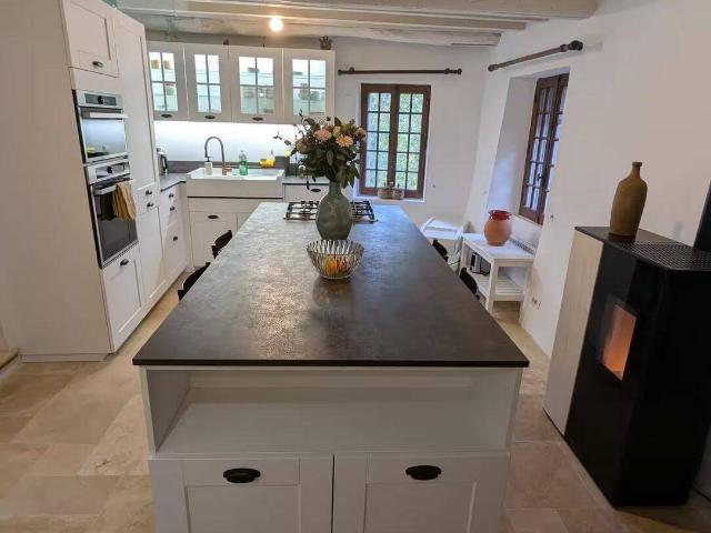 Maison location à Sillans-la-Cascade, Var