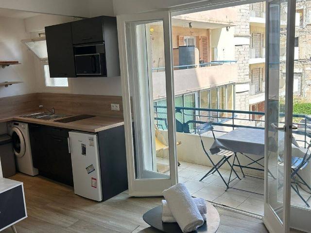 Studio location à Le Ponteil, Antibes