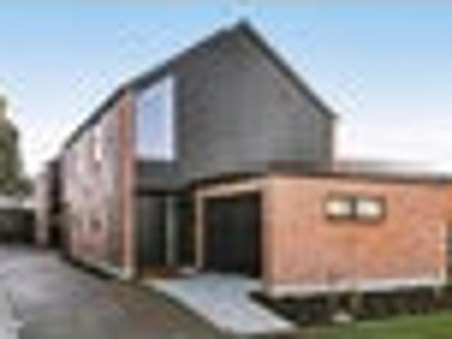 Townhouse for sale in Spreydon, Canterbury