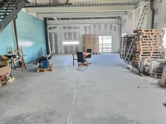 Local Commercial vente à Thonon-les-Bains, Maxilly-sur-léman