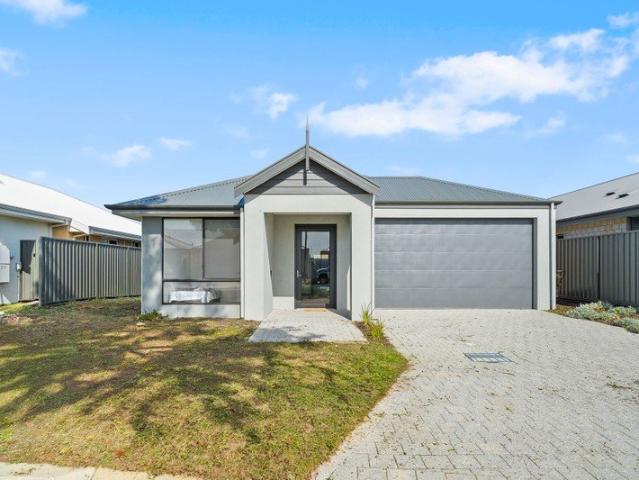 House for sale in Parklands, Western Australia