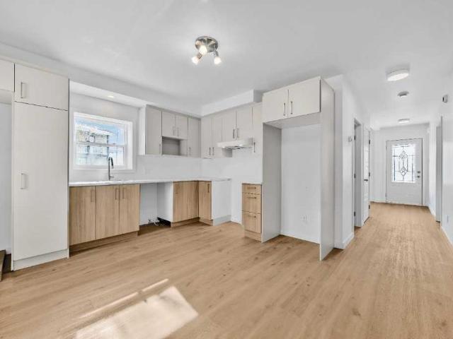Apartment for rent in Laurentides, Quebec