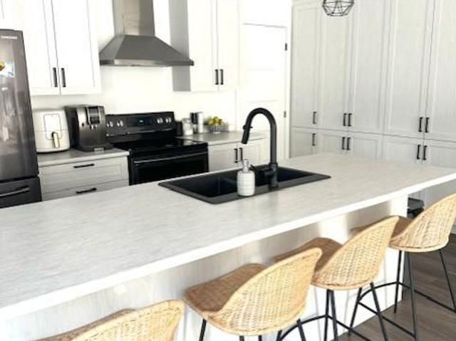 Apartment for rent in Saint-ambroise-de-kildare, Quebec