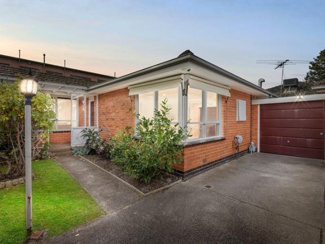Villa for sale in Camerons Creek, Victoria