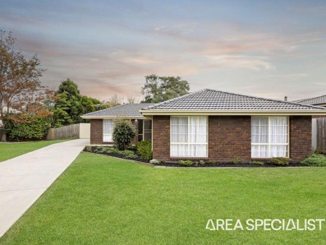 House for sale in Drouin